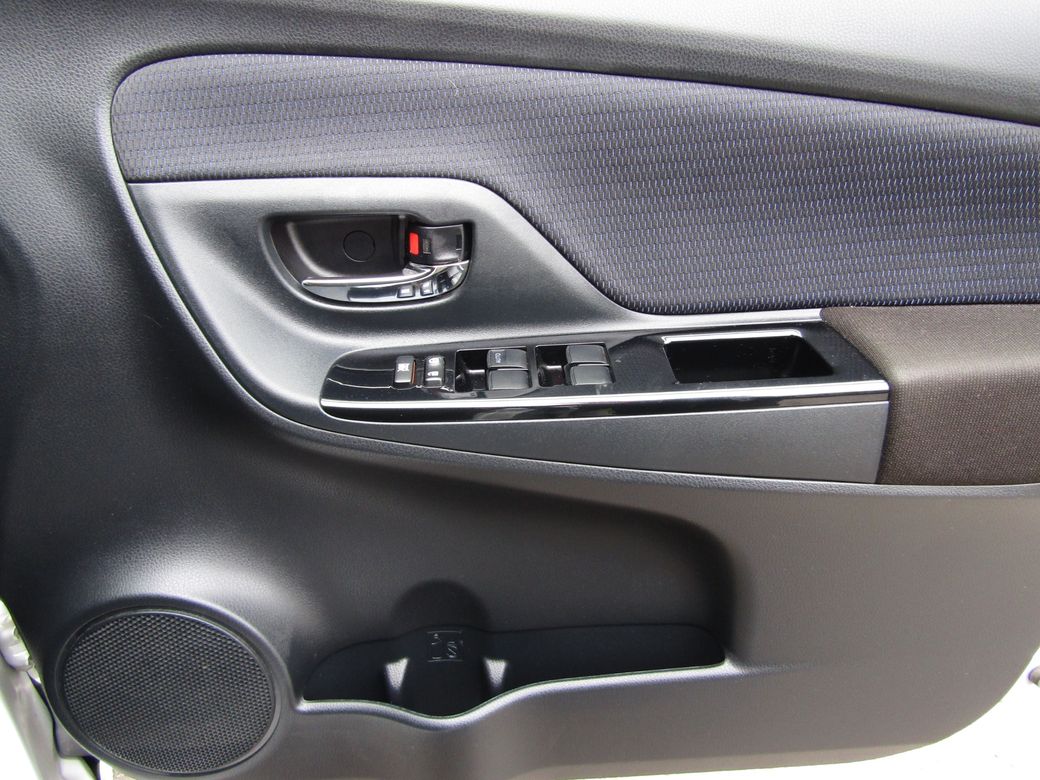 2018 Toyota Vitz