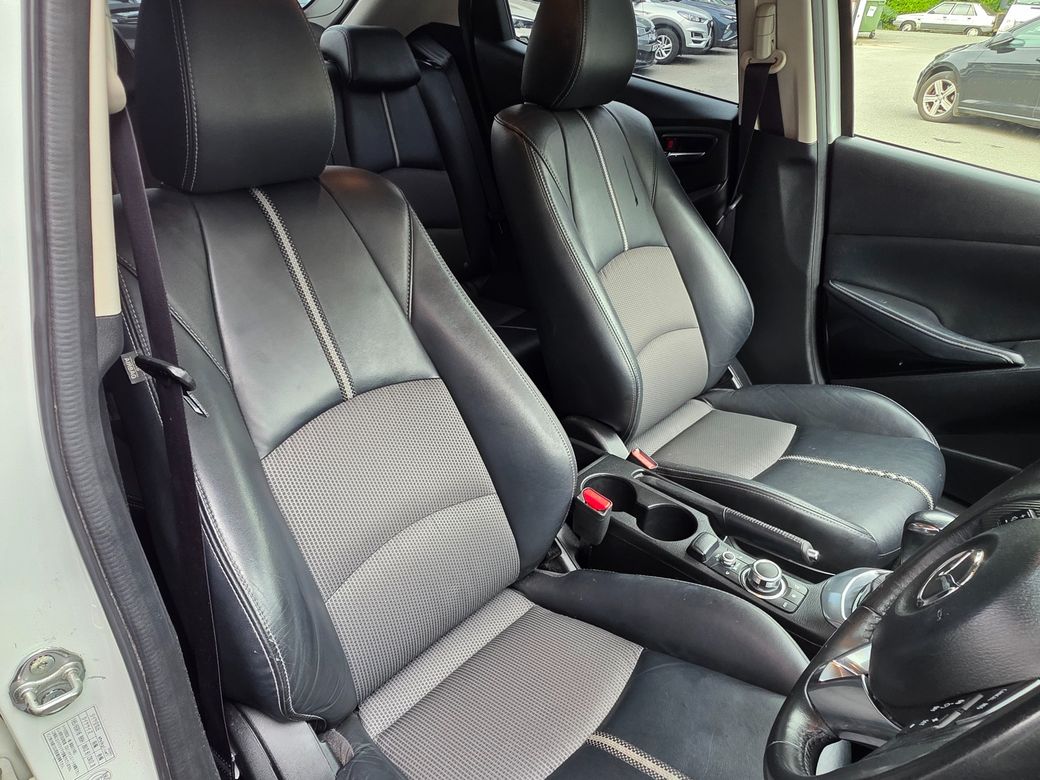 2016 Mazda Mazda2