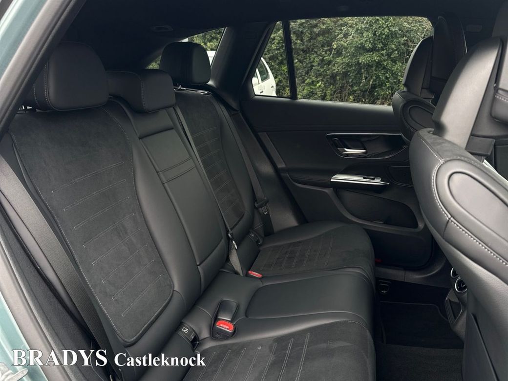 2025 Mercedes-Benz GLC Class