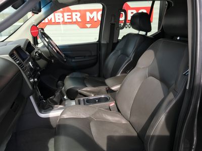 2015 Nissan Navara