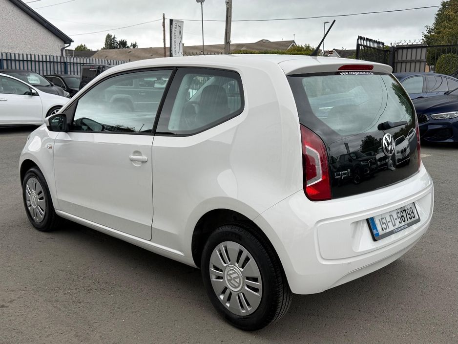 2015 Volkswagen up!