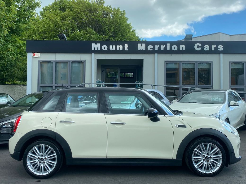 2017 Mini Cooper