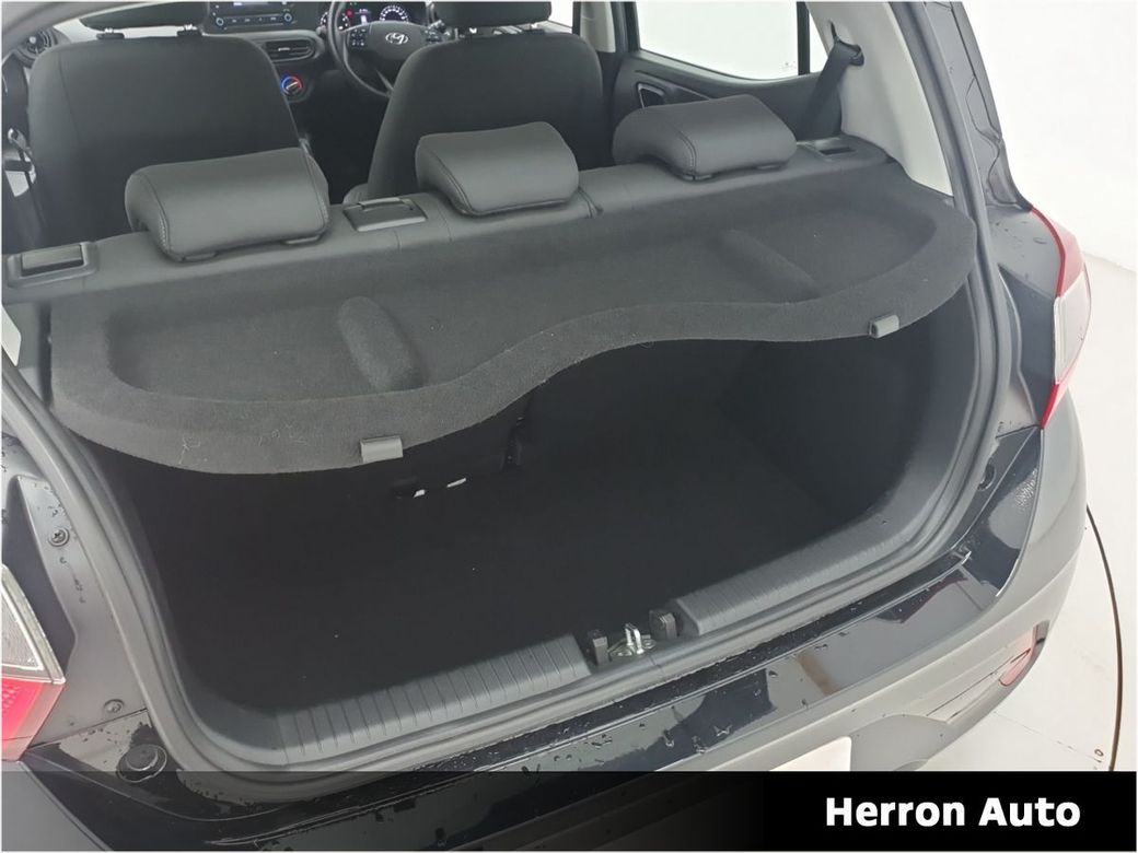 2022 Hyundai i10