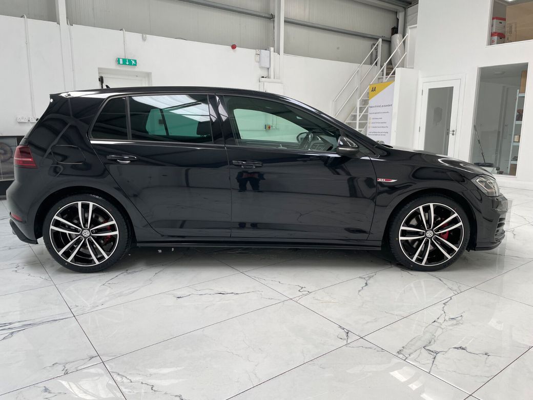 2019 Volkswagen Golf