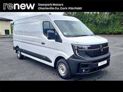 2025 Renault Master