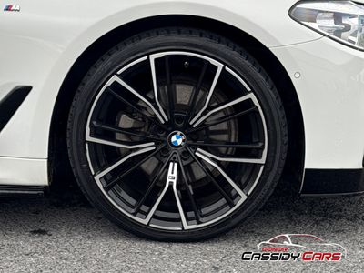 2020 BMW 520