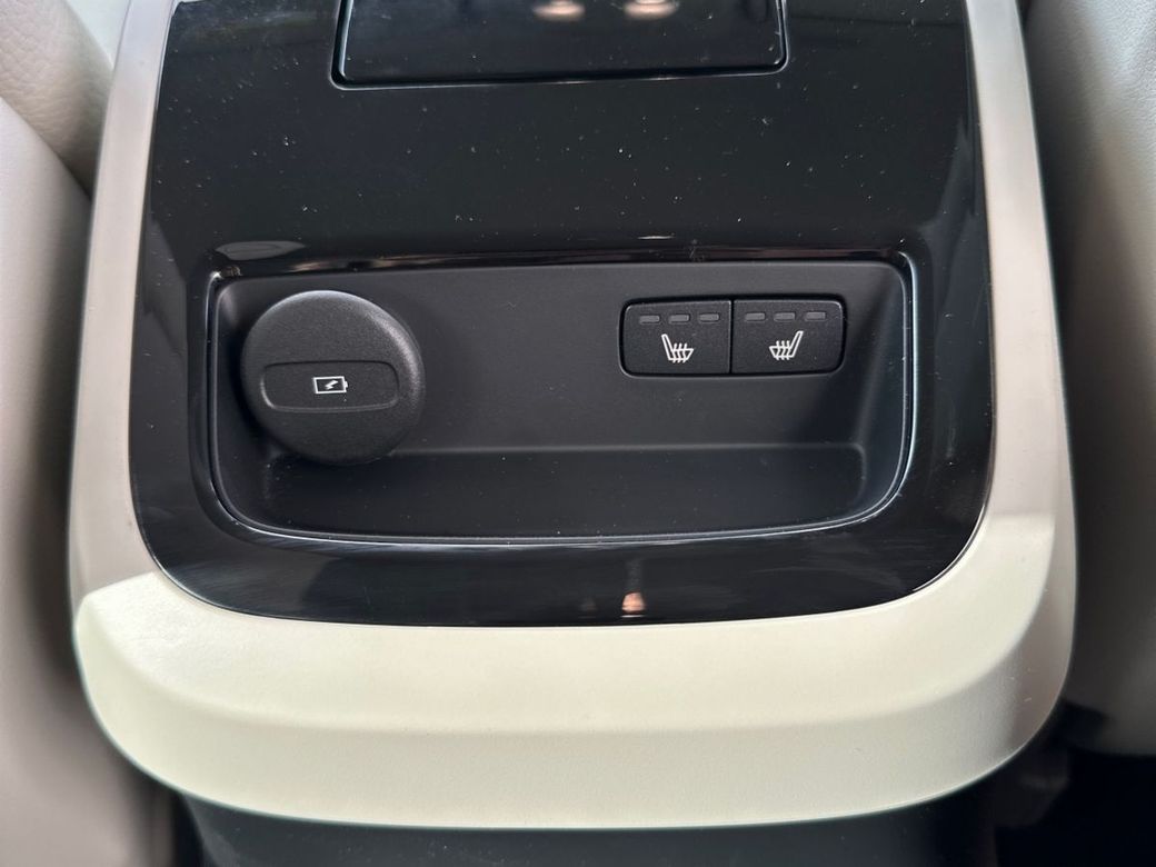 2026 Volvo V60