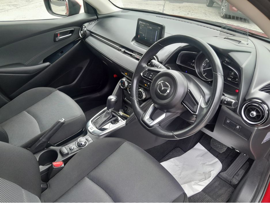 2017 Mazda Demio