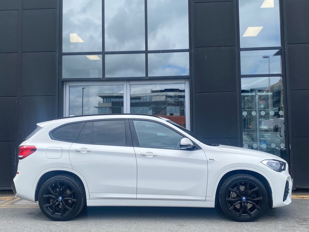 2022 BMW X1