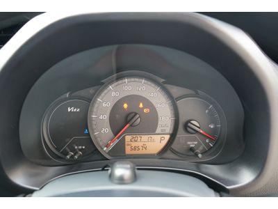 2016 Toyota Vitz