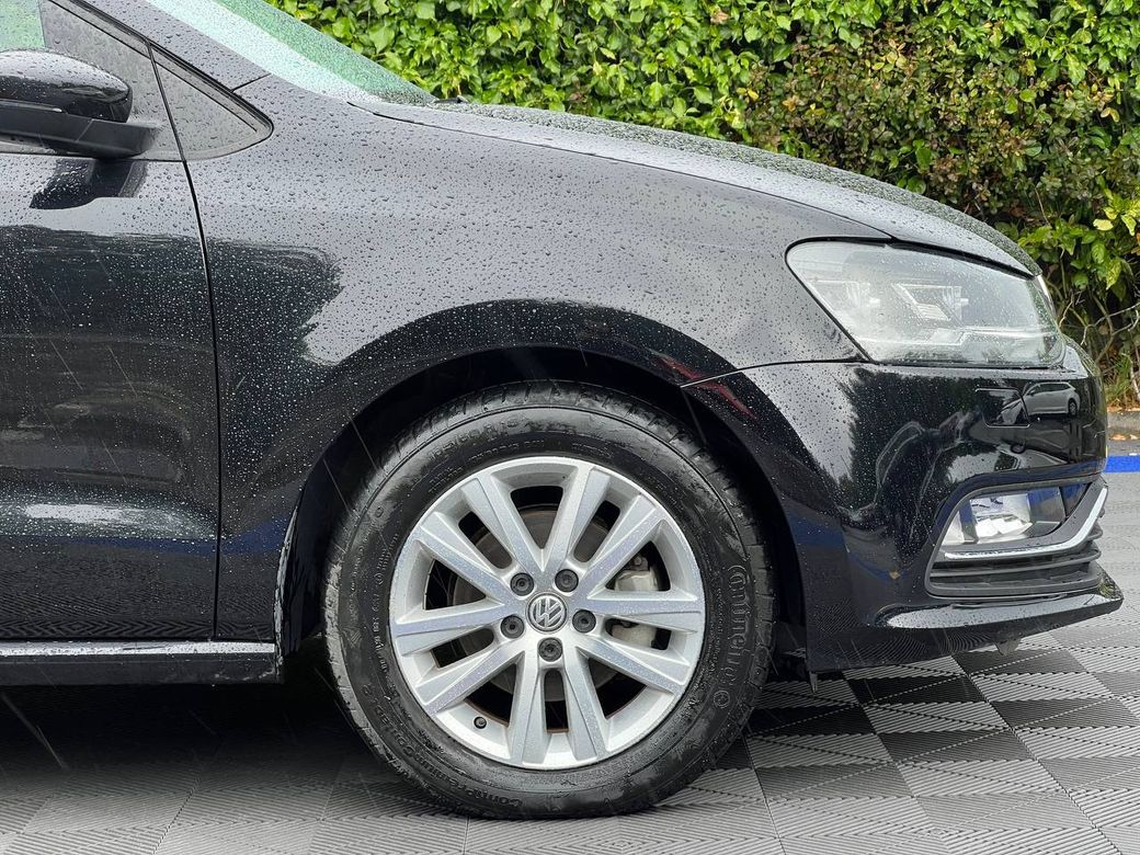 2017 Volkswagen Polo