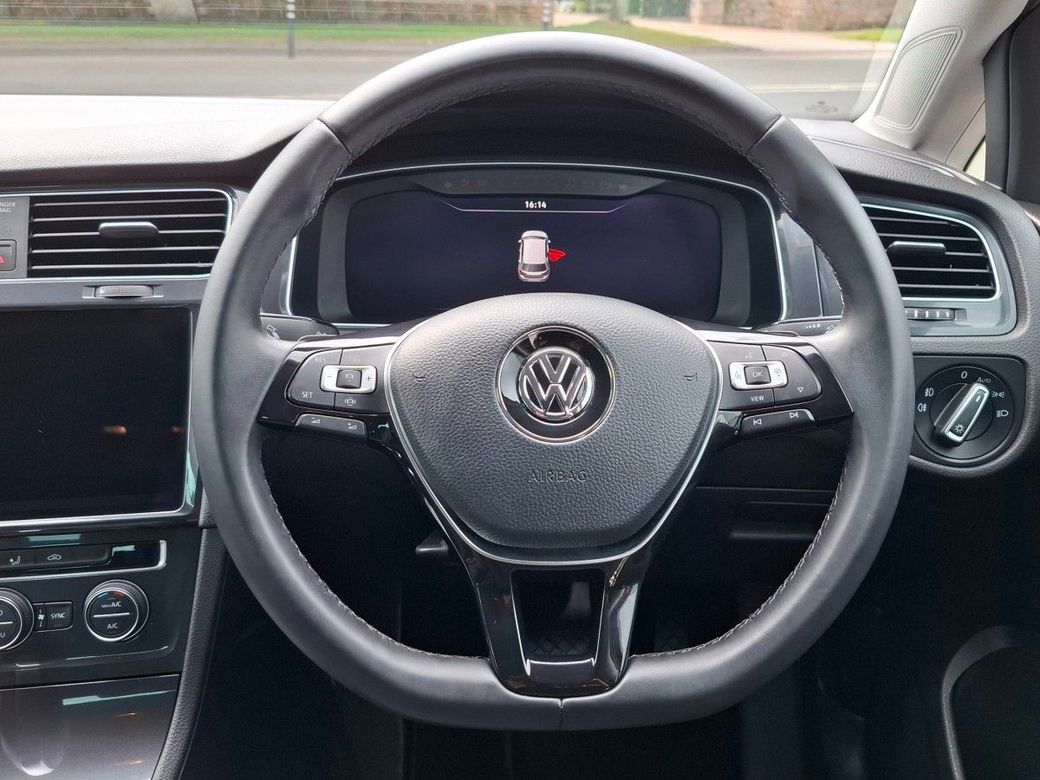 2019 Volkswagen Golf