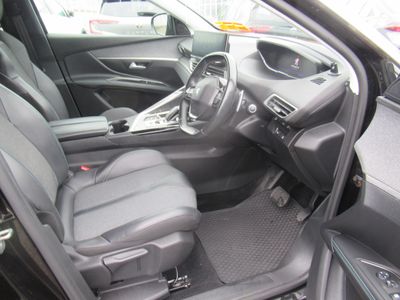 2022 Peugeot 5008