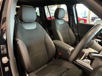 2025 Mercedes-Benz EQB