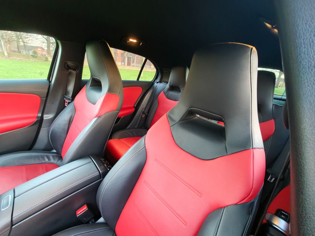 2020 Mercedes-Benz A 180