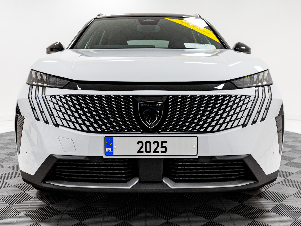 2025 Peugeot 5008