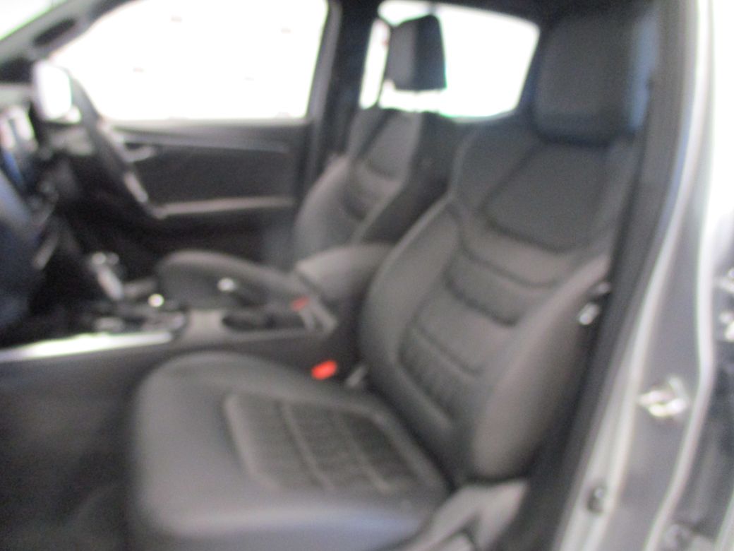 2025 Isuzu D-MAX