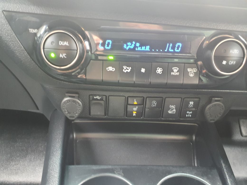 2024 Toyota Hilux