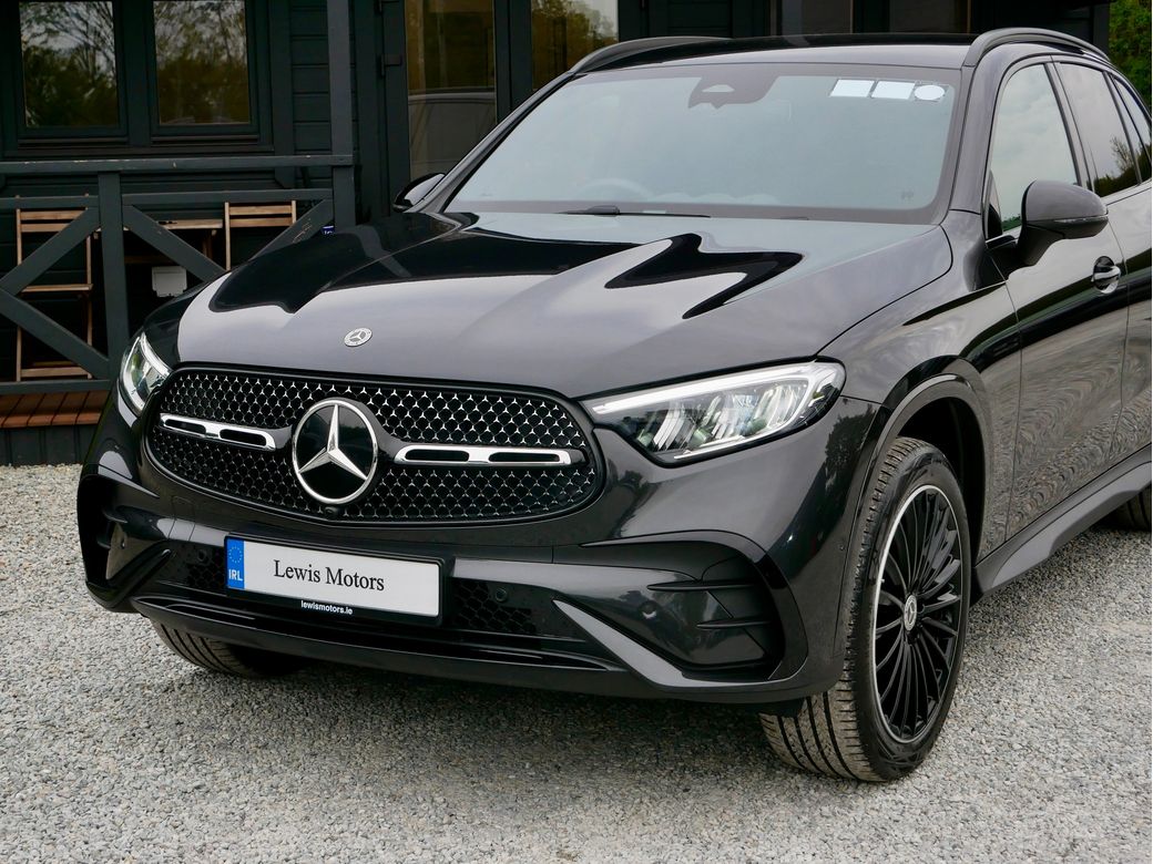 2025 Mercedes-Benz GLC Class