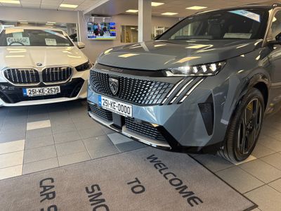 2025 Peugeot 5008