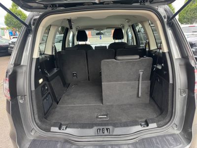 2017 Ford Galaxy