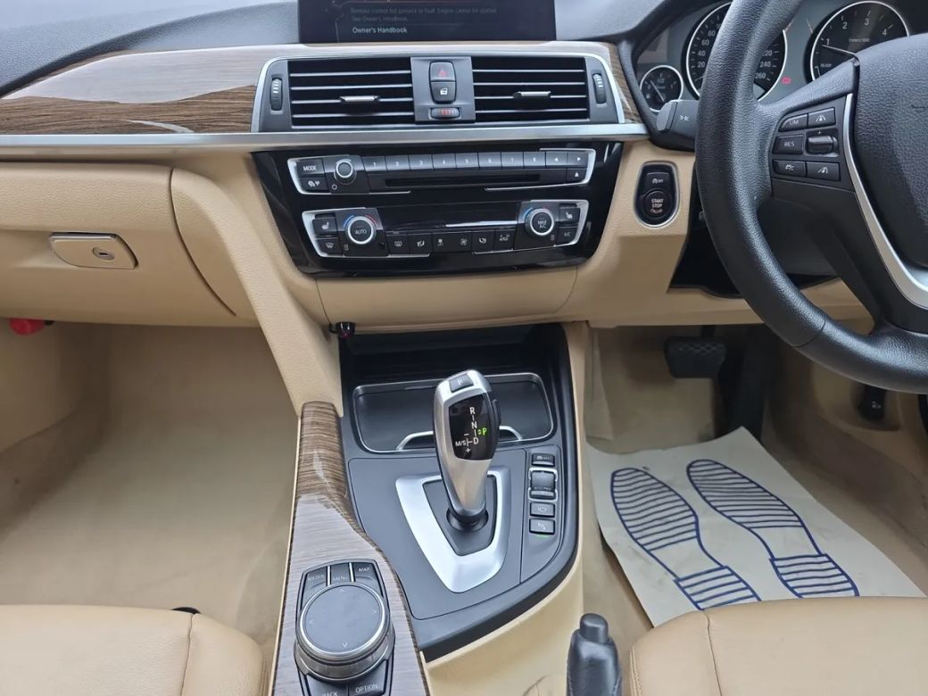 2017 BMW 320