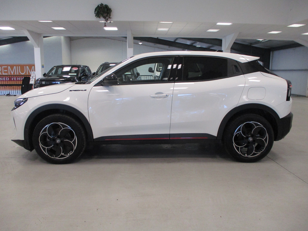 2025 Alfa Romeo Junior