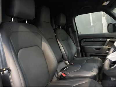 2025 Land Rover Defender