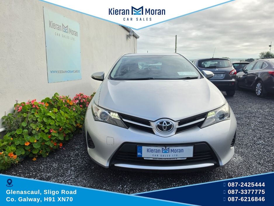 2015 Toyota Auris