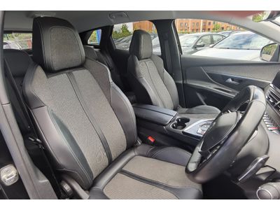2023 Peugeot 3008