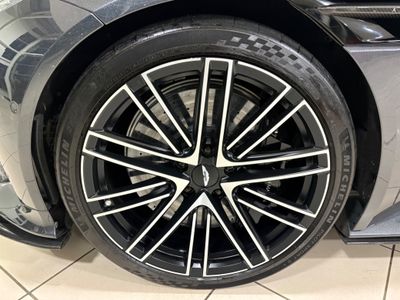 2024 Aston Martin DB12