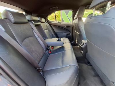 2024 Lexus UX 250H