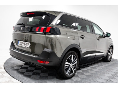 2020 Peugeot 5008