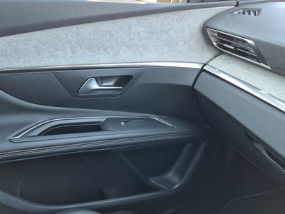 2024 Peugeot 3008