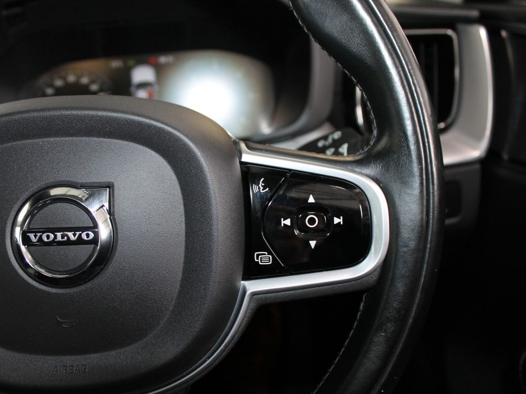 2021 Volvo XC60