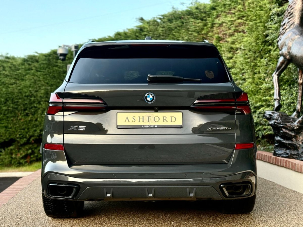 2023 BMW X5