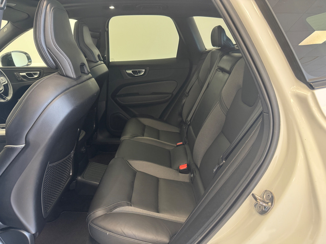 2022 Volvo XC60