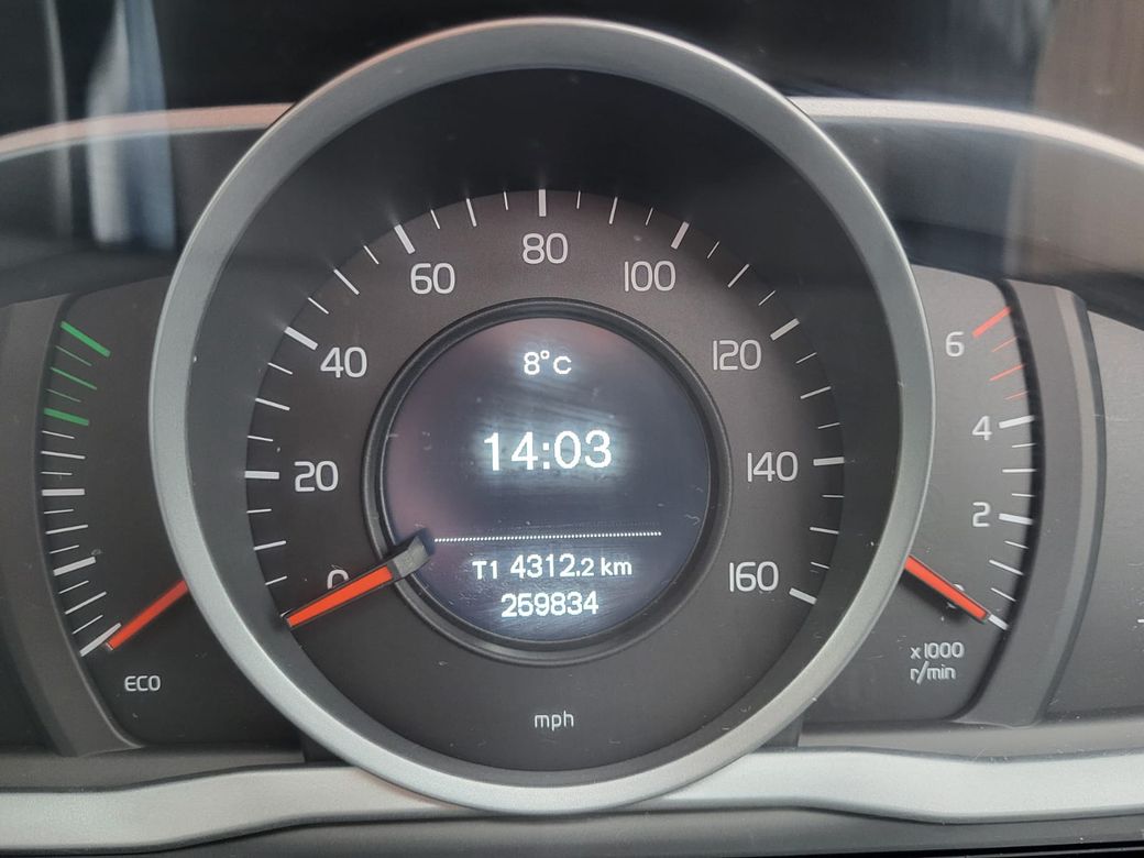 2016 Volvo V60