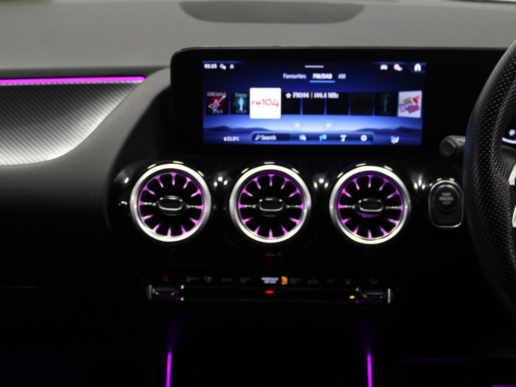 2025 Mercedes-Benz GLA Class