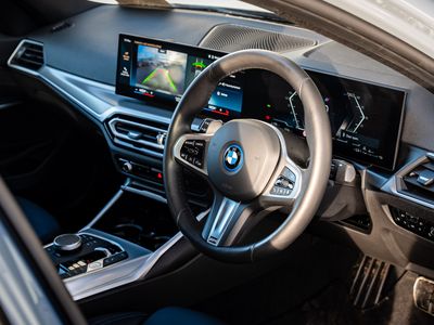 2023 BMW 3 Series