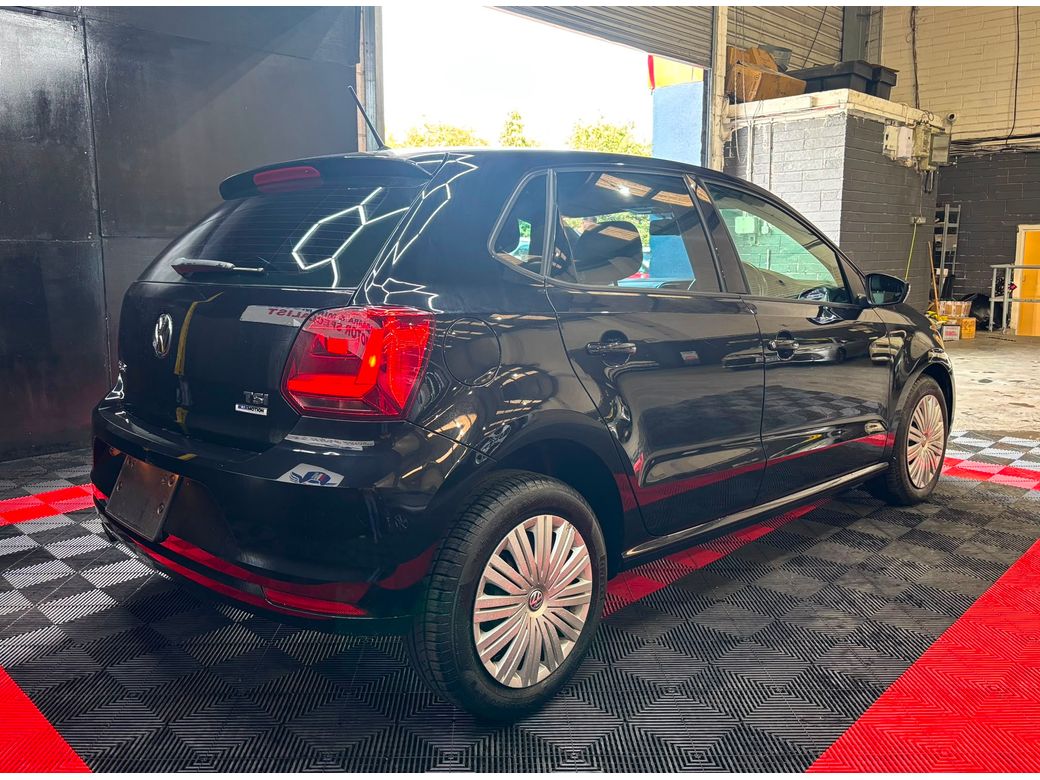 2015 Volkswagen Polo