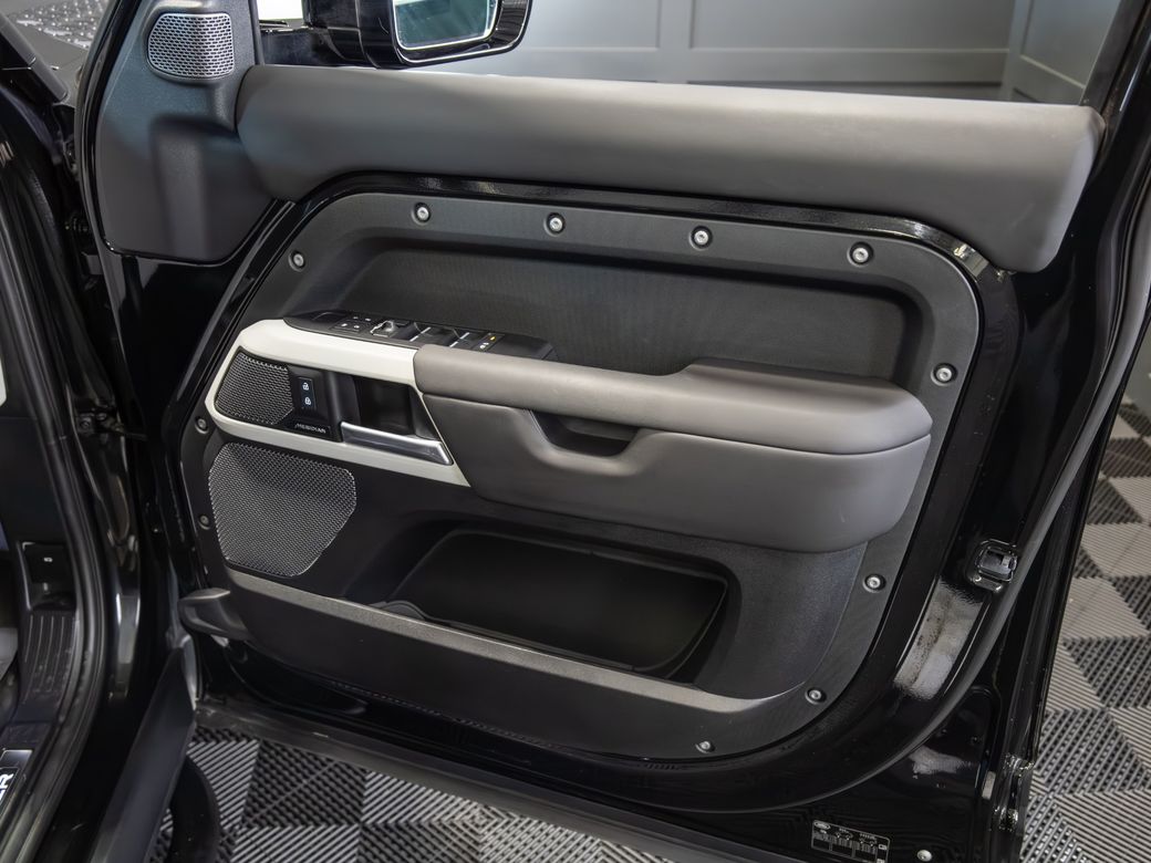 2024 Land Rover Defender