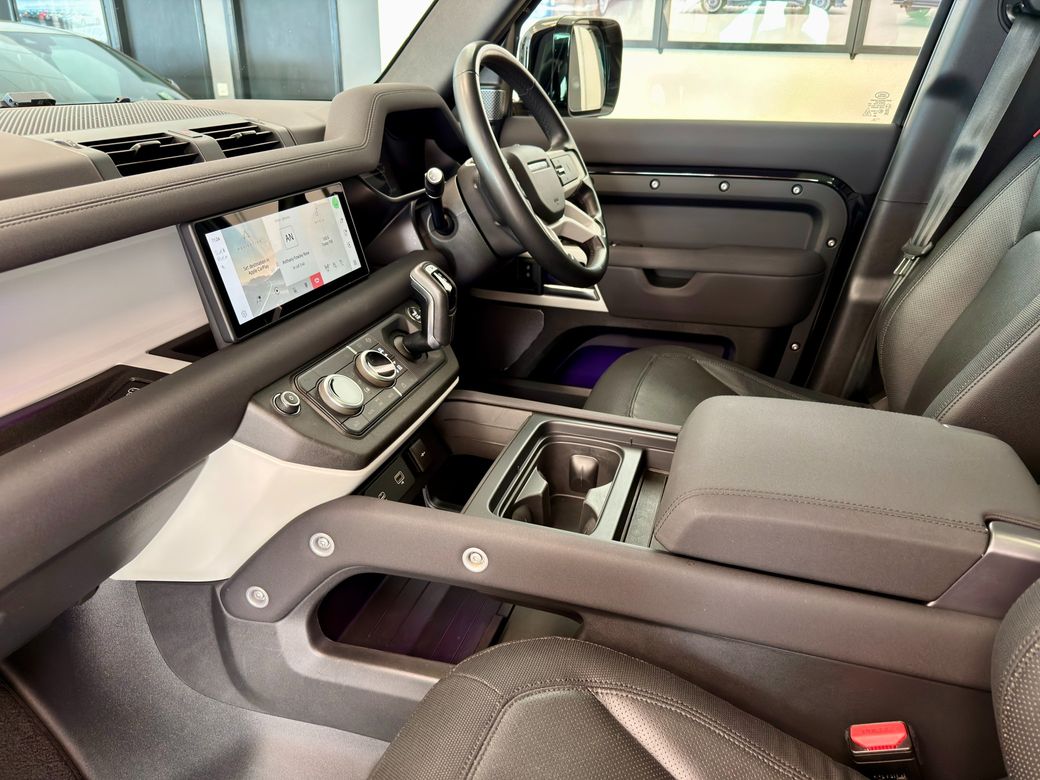 2023 Land Rover Defender