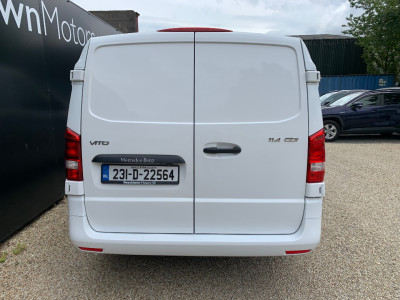 2023 Mercedes-Benz Vito
