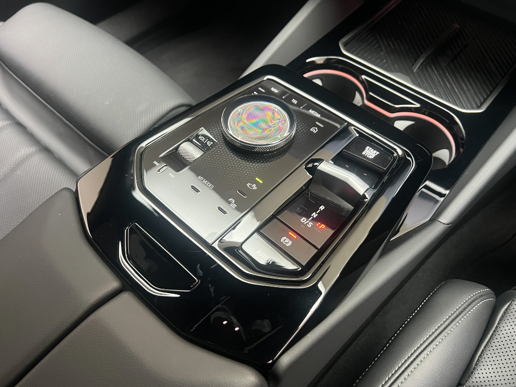 2025 BMW 5 Series