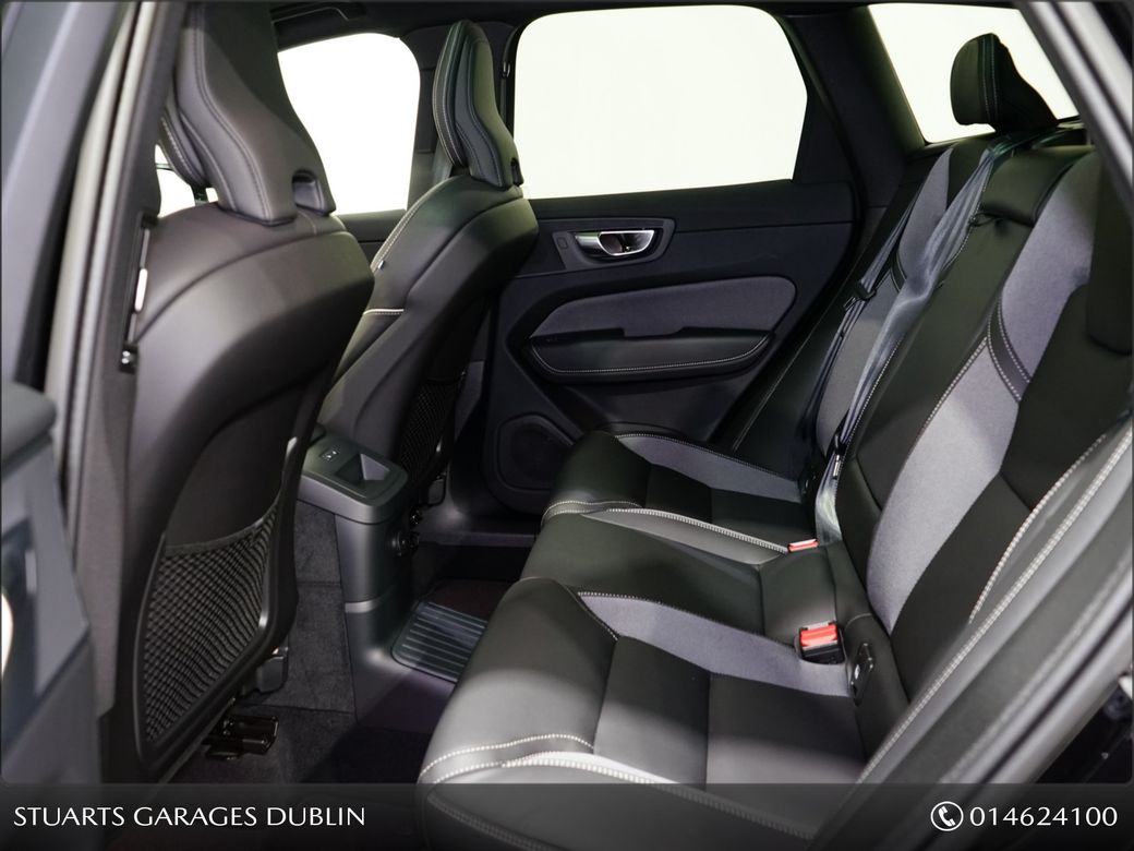 2025 Volvo XC60
