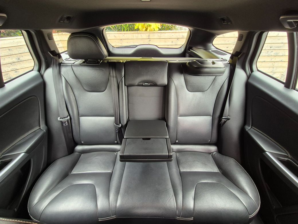 2017 Volvo V60