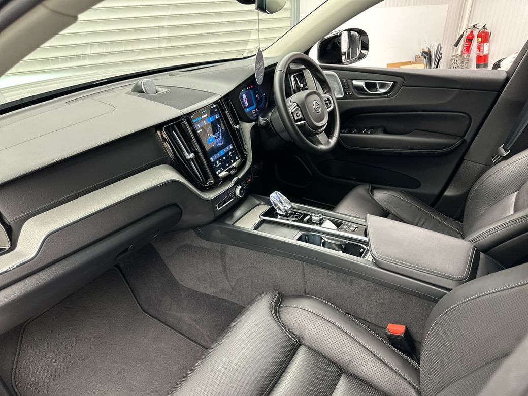 2025 Volvo XC60