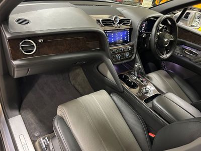 2022 Bentley Bentayga