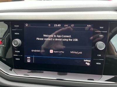 2019 Volkswagen Polo